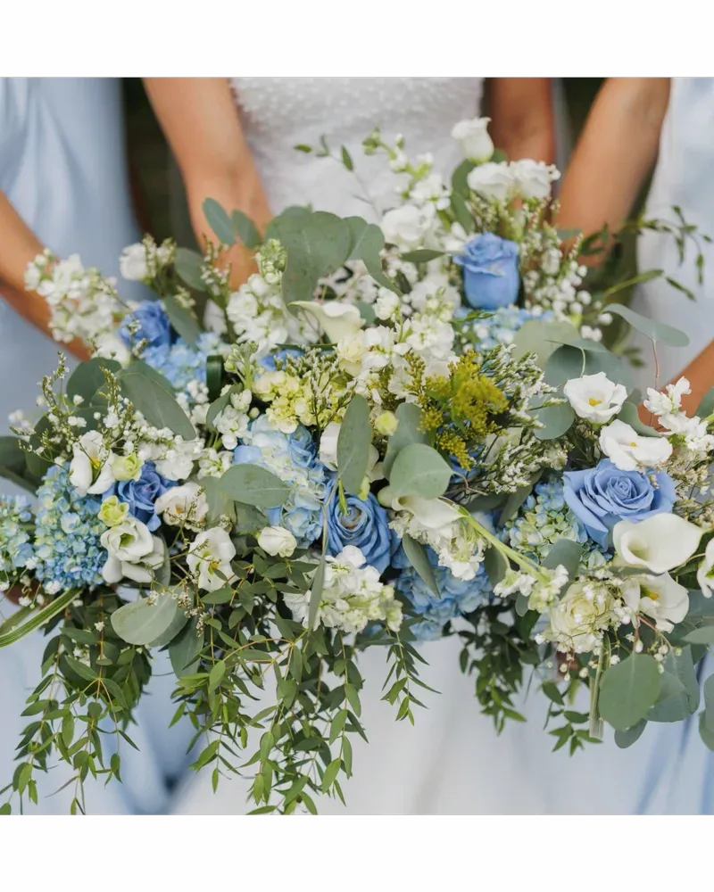 Custom bridal bouquet Richmond Kentucky - luxury wedding florals
